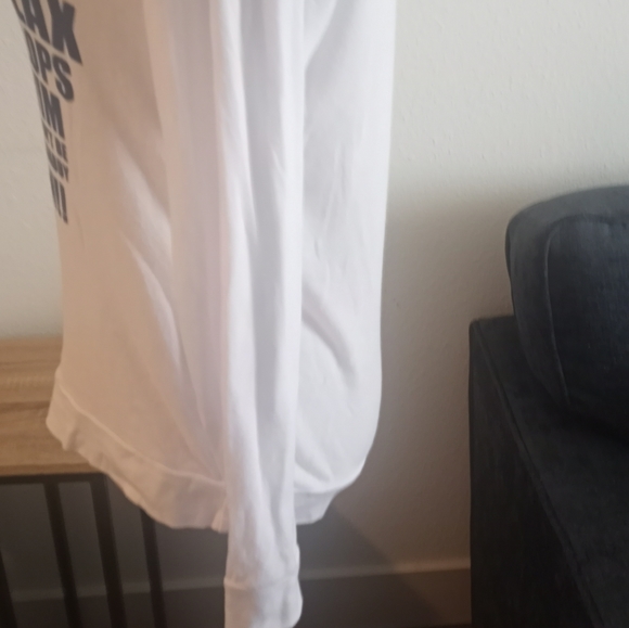 Fun beach lightweight top Swim wear. - Picture 6 of 6